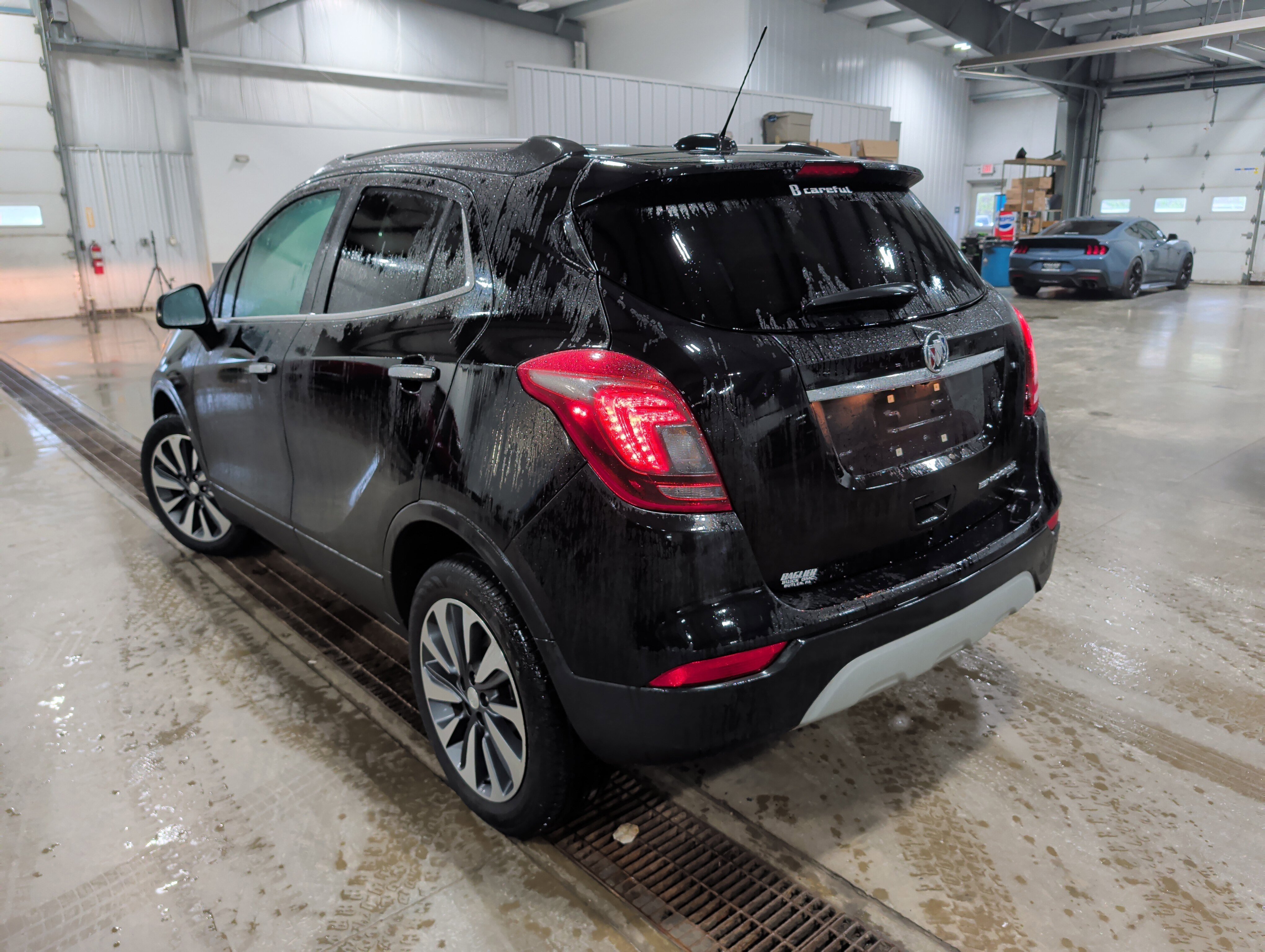 Used 2022 Buick Encore Preferred w/ Safety Package AWD/4WD image 4