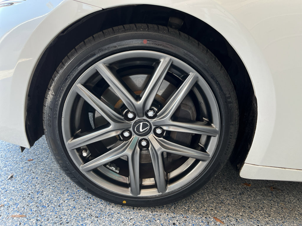 Used 2017 Lexus IS 200t F Sport w/ F Sport Package RWD image 33
