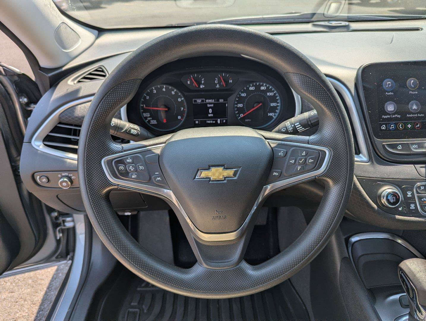 Used 2023 Chevrolet Malibu LT FWD image 13