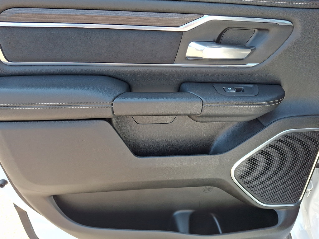 Certified 2026 RAM 1500 Laramie AWD/4WD image 19