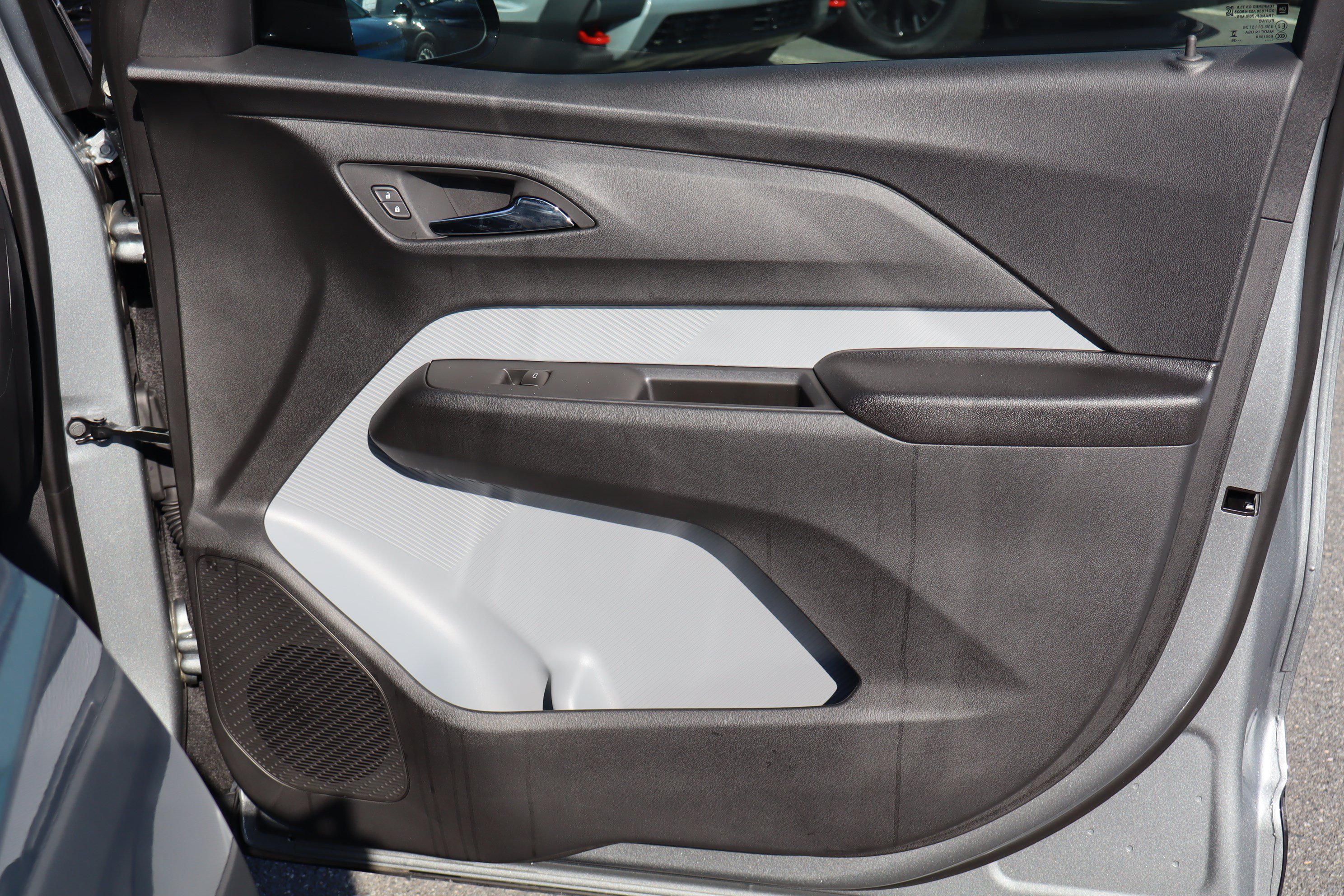 New 2027 Chevrolet Bolt LT w/ LPO, All-Weather Package FWD image 20