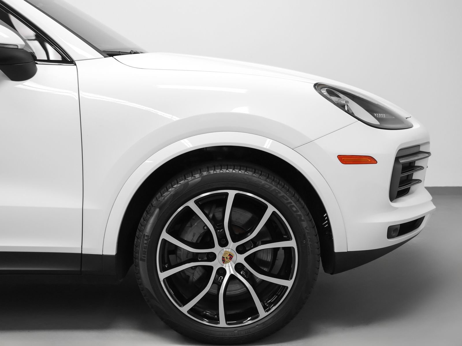 Certified 2023 Porsche Cayenne S AWD/4WD image 14