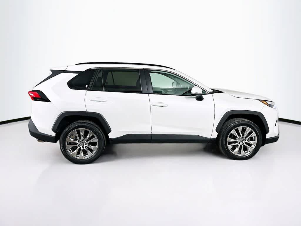 Used 2023 Toyota RAV4 XLE Premium AWD/4WD image 26