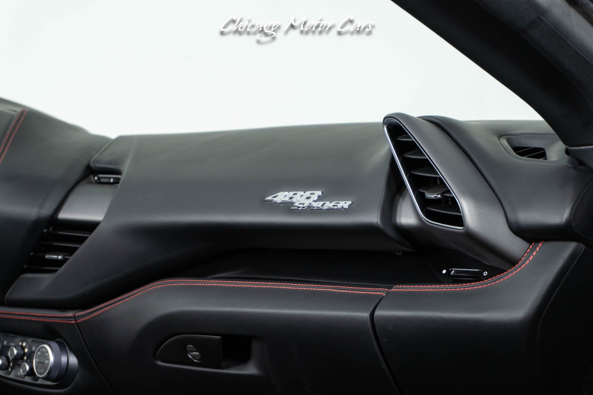 Used 2018 Ferrari 488 Spider RWD image 54