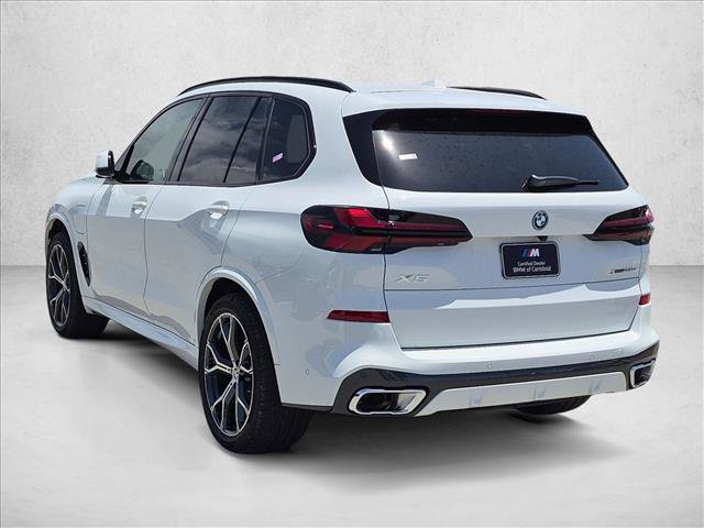 New 2026 BMW X5 xDrive50e w/ M Sport Package AWD/4WD image 8