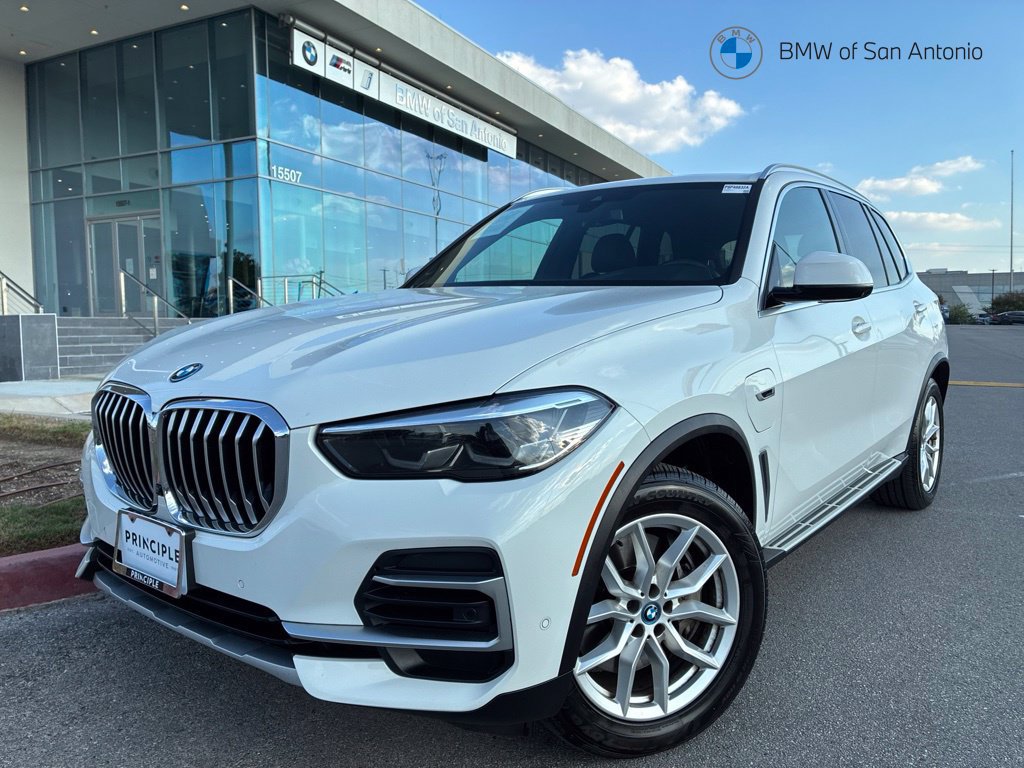 Used 2023 BMW X5 xDrive45e AWD/4WD image 1