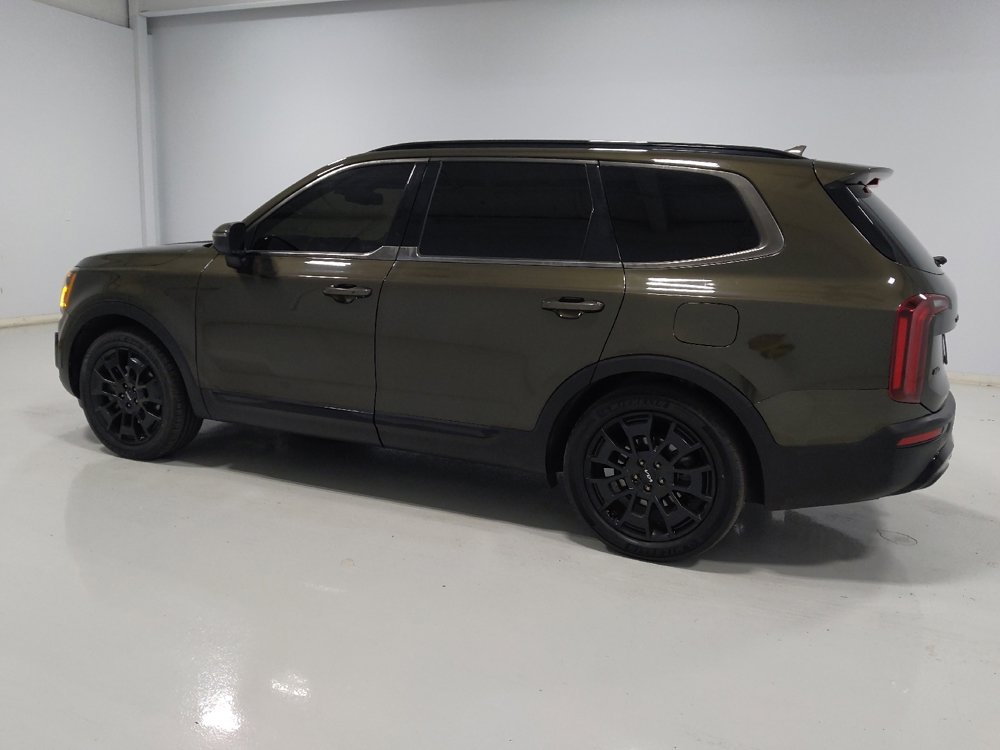 Used 2022 Kia Telluride EX w/ EX Premium Package AWD/4WD image 3