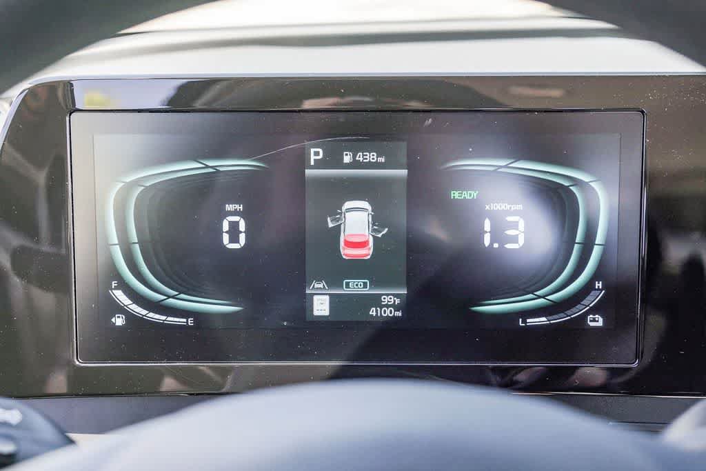 Certified 2025 Kia Sportage LX FWD image 22
