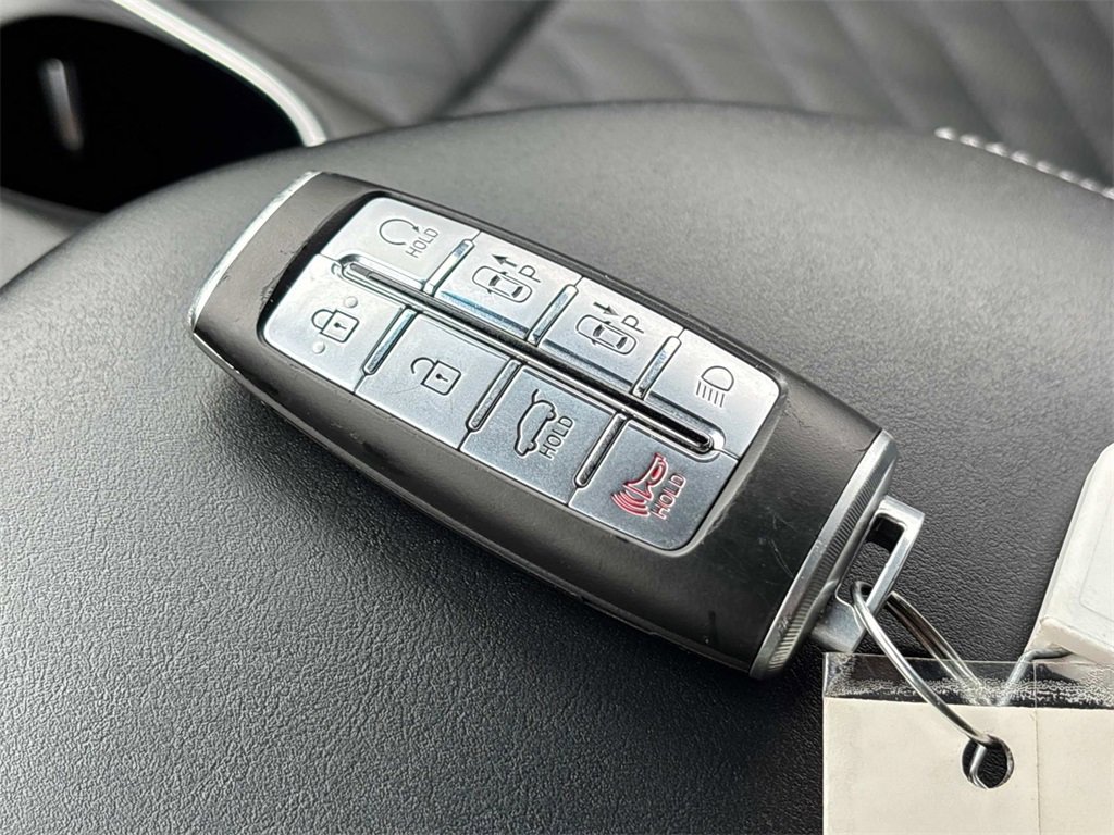 Used 2025 Genesis GV70 3.5T Sport w/ Sport Advanced Package image 33