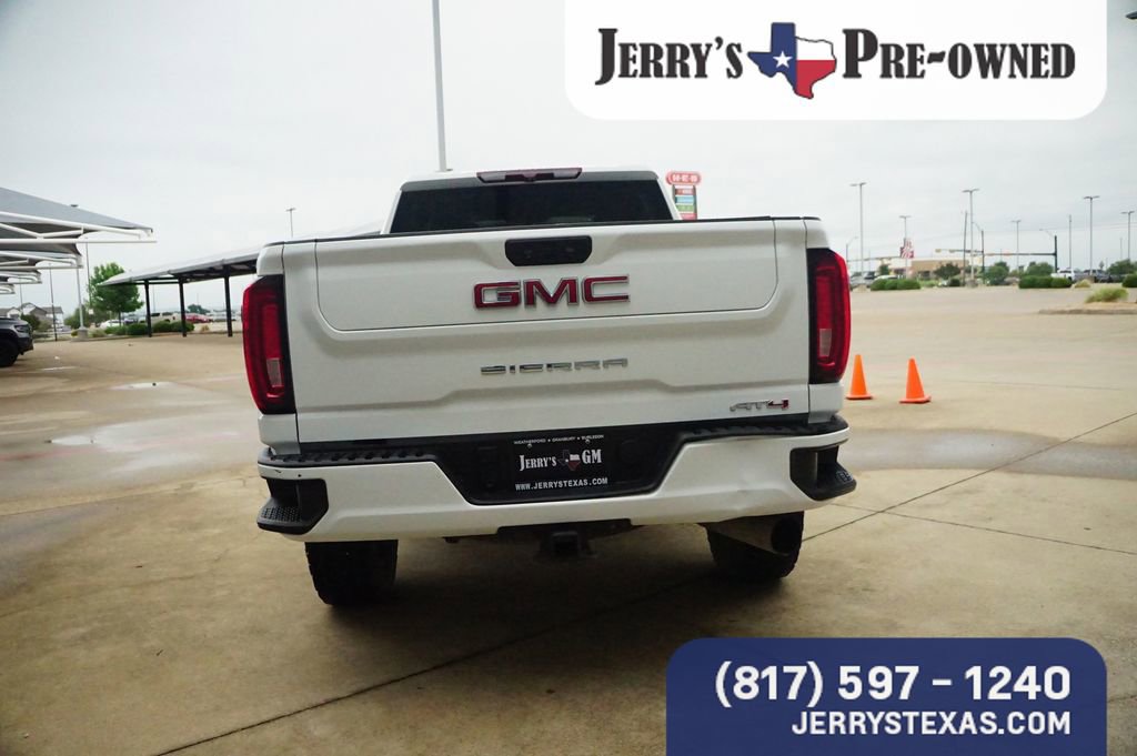 Used 2023 GMC Sierra 2500 AT4 AWD/4WD image 4