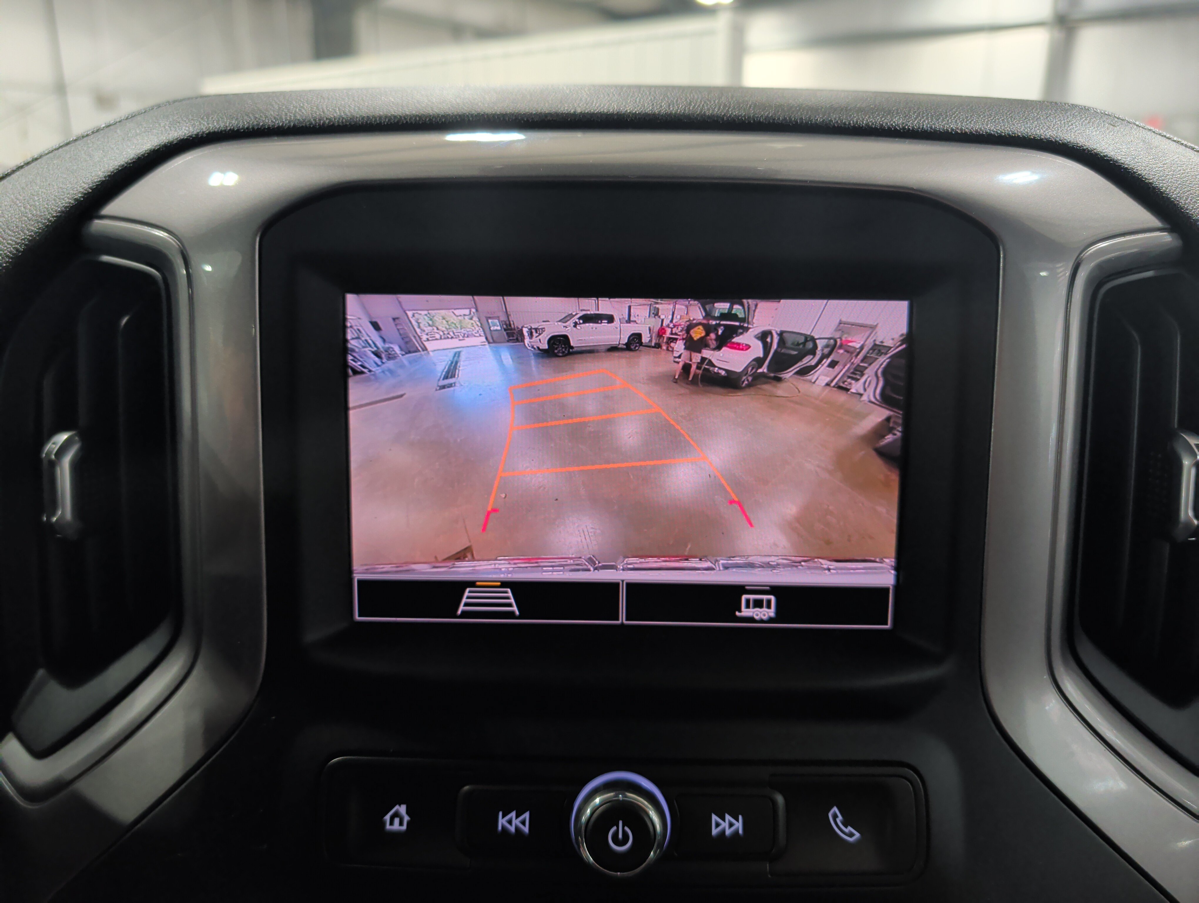 Used 2024 GMC Sierra 1500 Pro w/ Pro Value Package AWD/4WD image 11