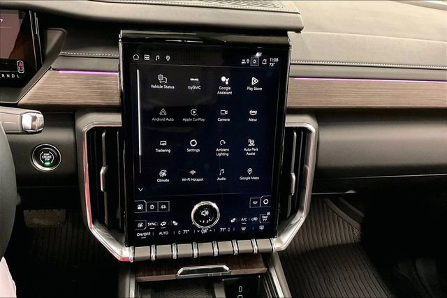 Used 2025 GMC Acadia Denali w/ Super Cruise Package image 31