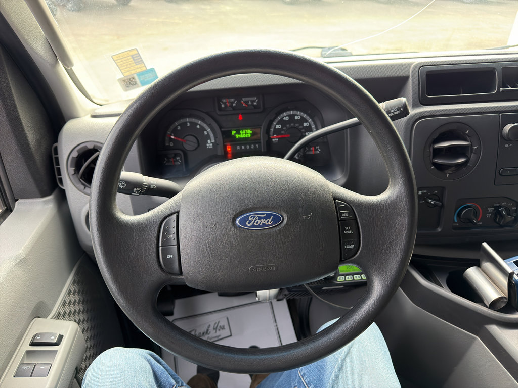 Used 2012 Ford E-350 and Econoline 350 XL w/ PWR Windows & Locks Group RWD image 16