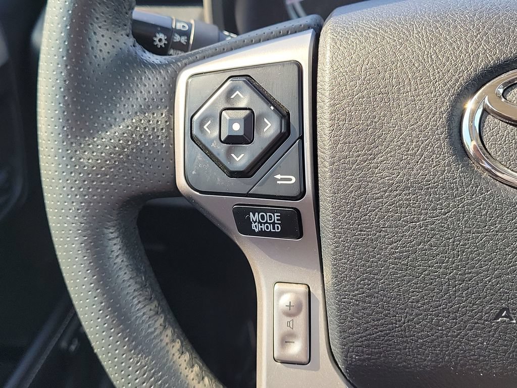 Used 2019 Toyota 4Runner Limited AWD/4WD image 9