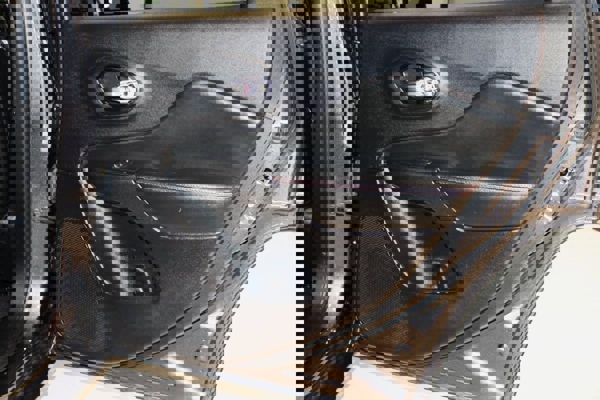 Used 2022 Jeep Cherokee Trailhawk w/ Trailer Tow Group image 64