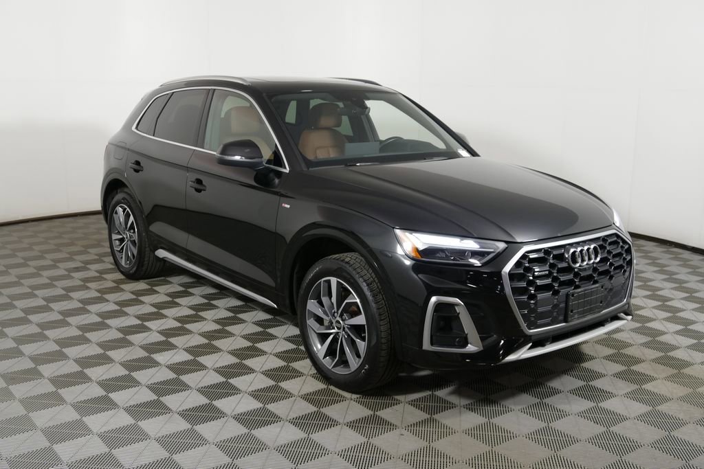 Used 2023 Audi Q5 2.0T Premium Plus w/ Premium Plus Package AWD/4WD image 1