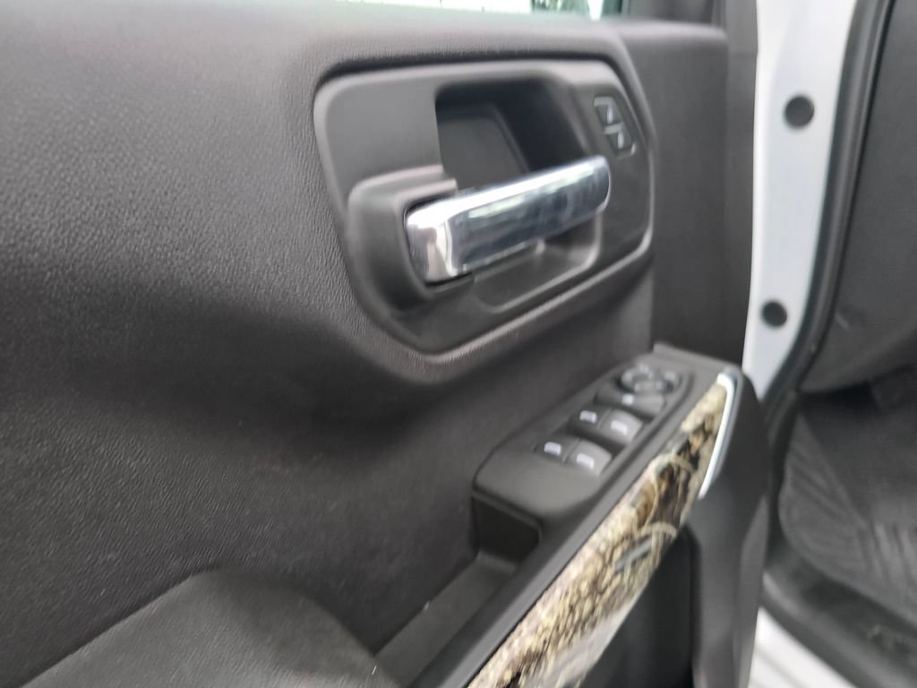 Certified 2024 Chevrolet Silverado 1500 Custom Trail Boss w/ Realtree Special Edition AWD/4WD image 11