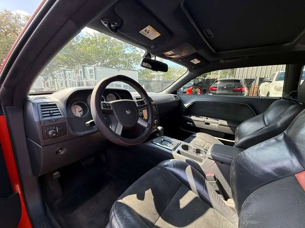 Used 2010 Dodge Challenger SRT8 w/ SRT Option Group II RWD image 15