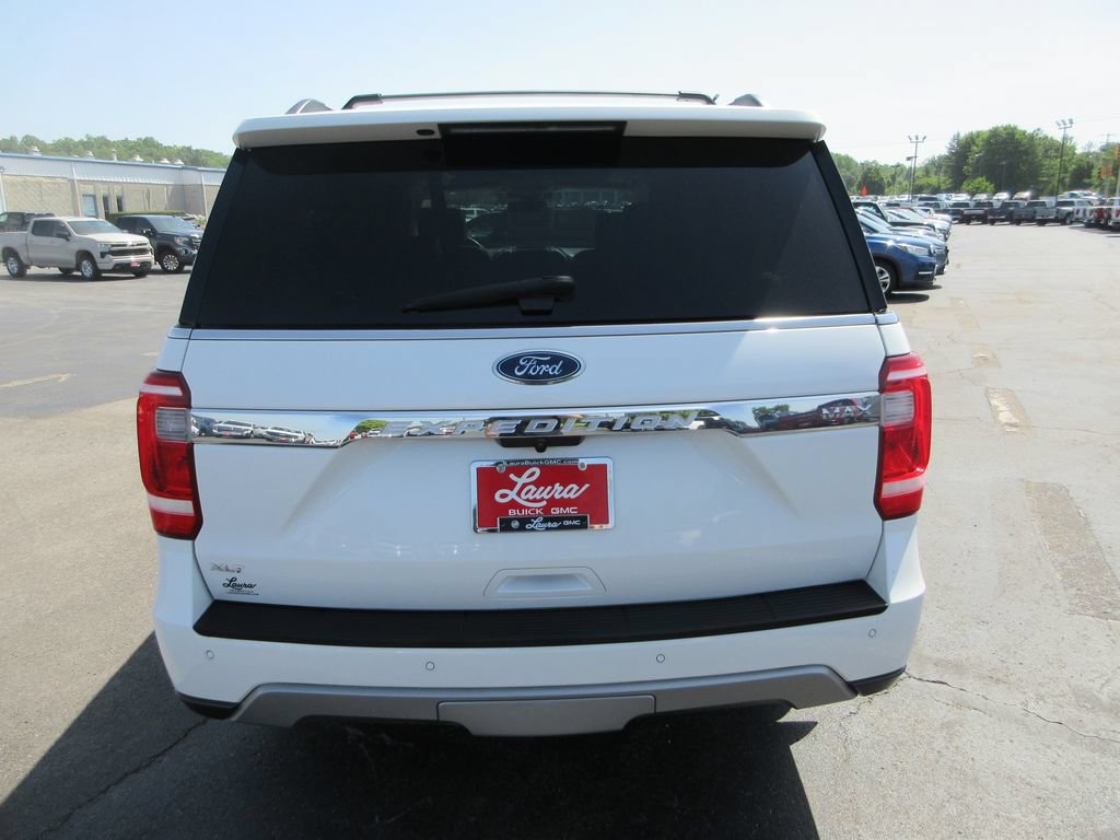Used 2020 Ford Expedition Max XLT w/ Equipment Group 202A AWD/4WD image 7