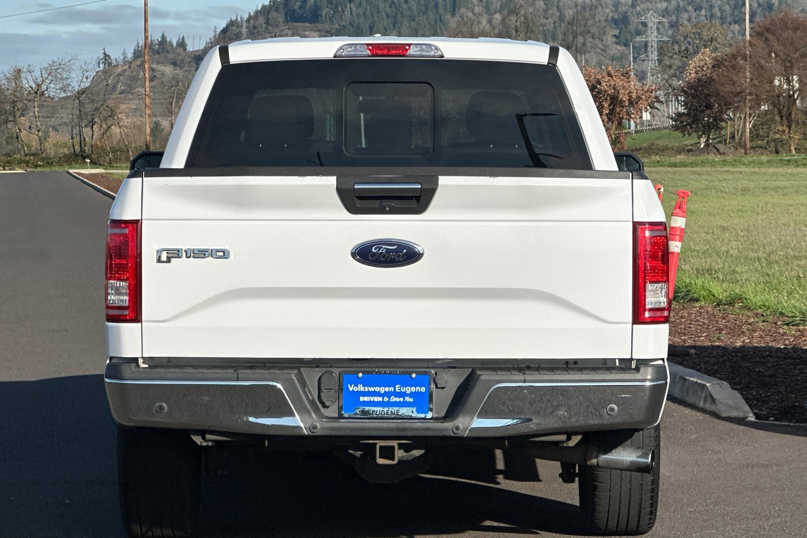 Used 2016 Ford F150 XLT w/ Equipment Group 302A Luxury image 4