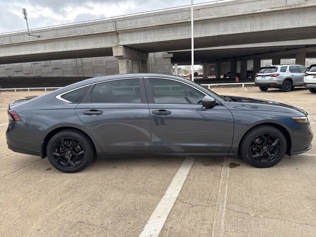 Used 2023 Honda Accord LX image 2