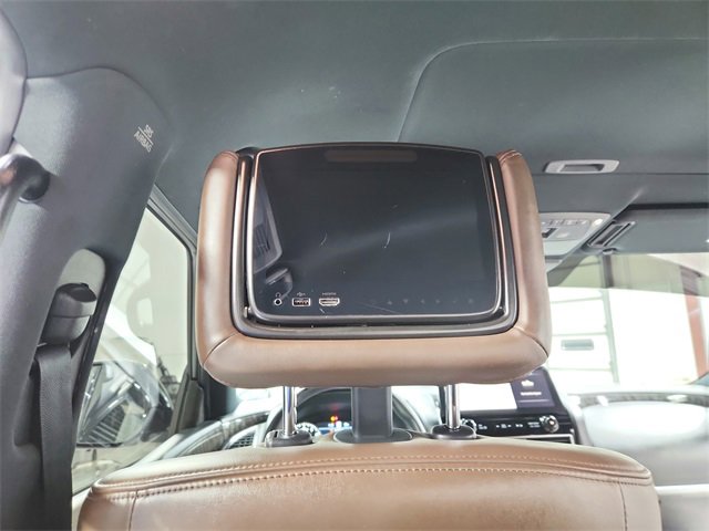 Used 2022 Nissan Armada Platinum w/ Captain's Chairs Package image 38