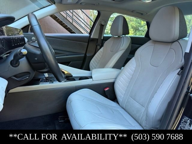 Used 2023 Hyundai Elantra Limited FWD image 5