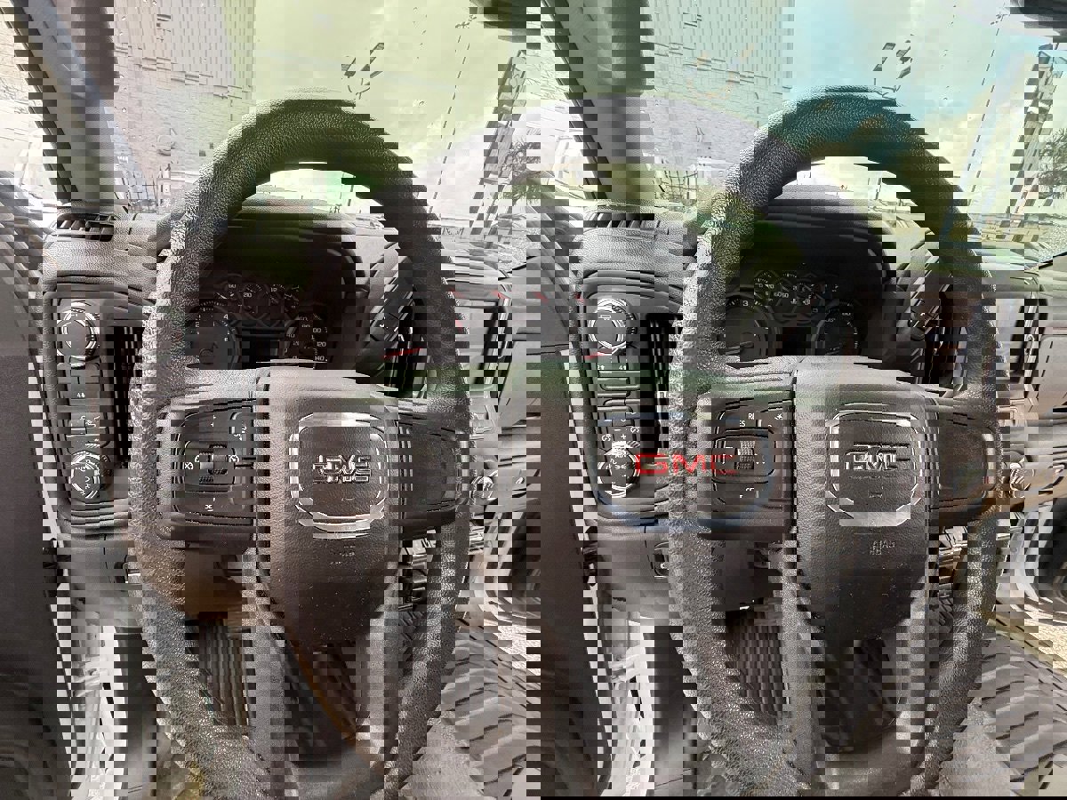 Used 2024 GMC Sierra 3500 Pro image 27