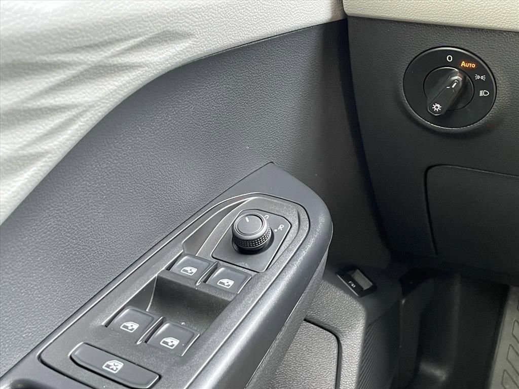 Used 2023 Volkswagen Taos S image 16