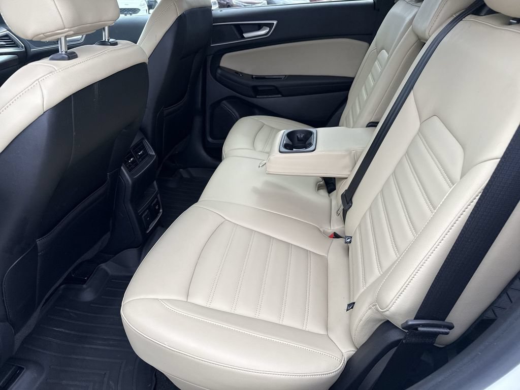 Used 2020 Ford Edge SEL w/ Convenience Package AWD/4WD image 27