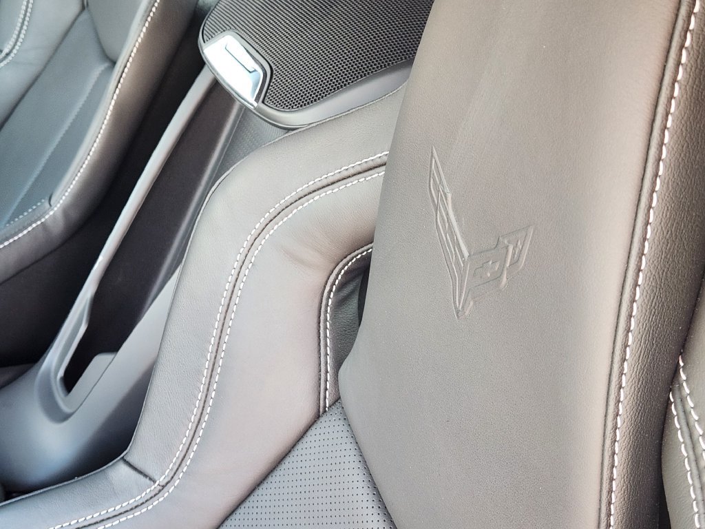 Used 2026 Chevrolet Corvette Stingray Coupe RWD image 15