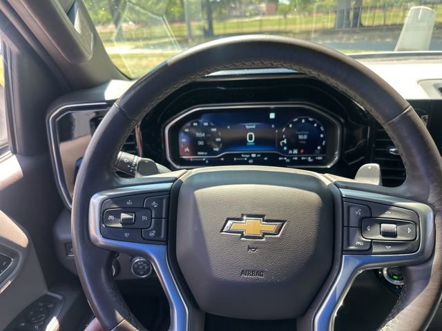 Used 2022 Chevrolet Silverado 1500 LTZ w/ LTZ Premium Package AWD/4WD image 14