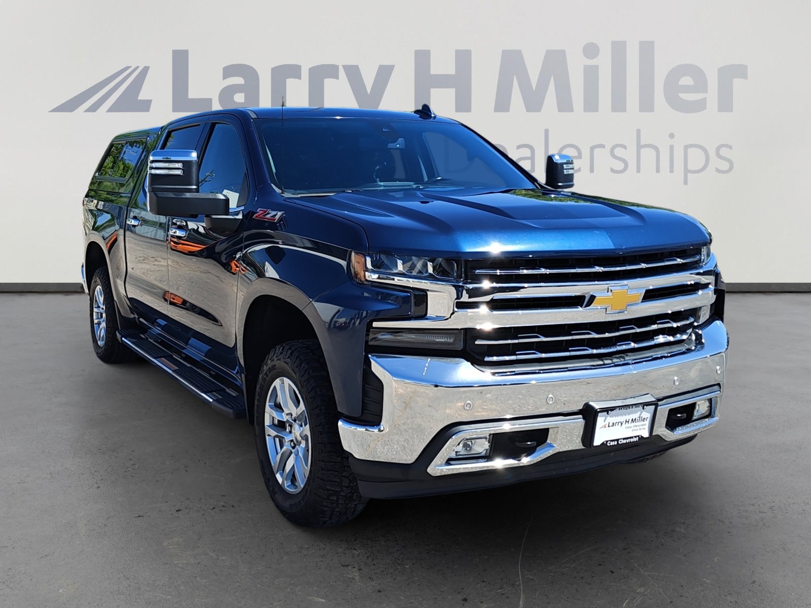 Used 2020 Chevrolet Silverado 1500 LTZ w/ LTZ Plus Package AWD/4WD image 7