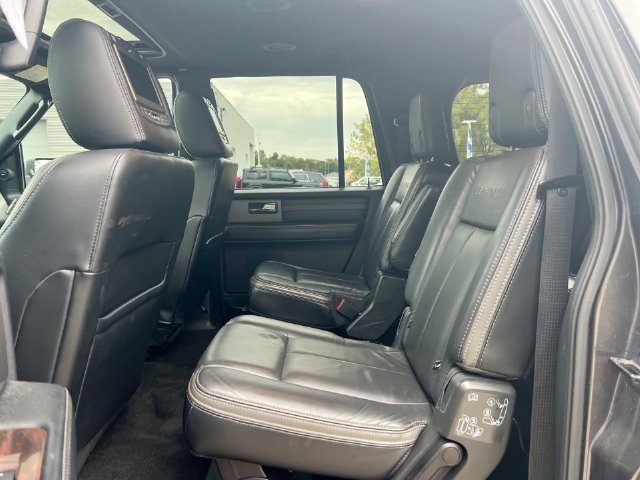 Used 2015 Ford Expedition EL Platinum AWD/4WD image 33