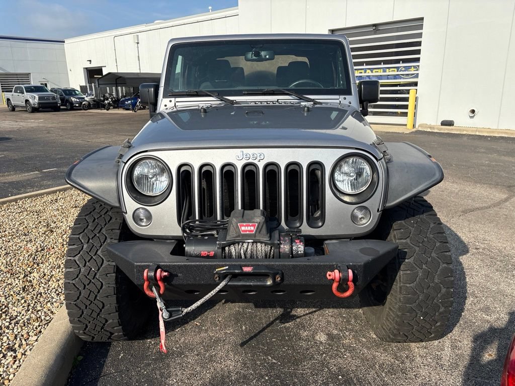 Used 2015 Jeep Wrangler Rubicon w/ Power Convenience Group AWD/4WD image 6