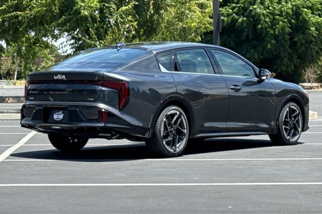 New 2026 Kia K4 GT-Line w/ GT-Line Premium Package FWD image 5