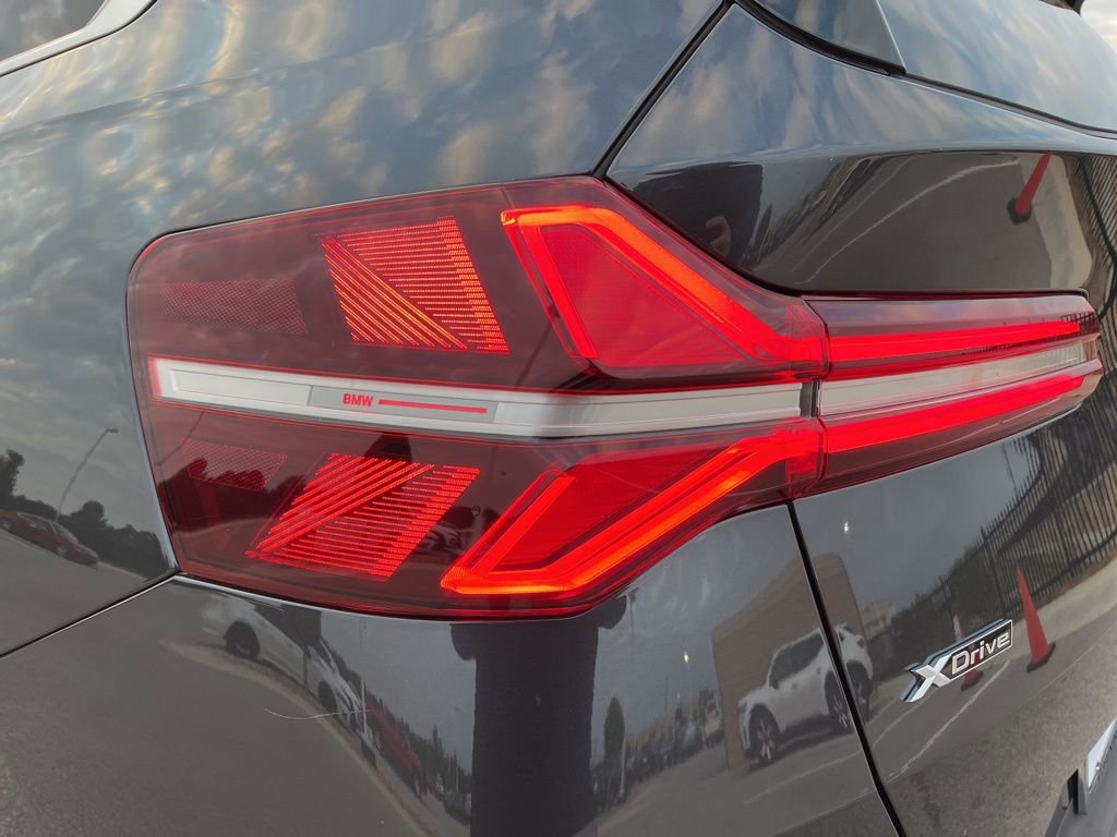 Used 2025 BMW X3 xDrive30i image 7