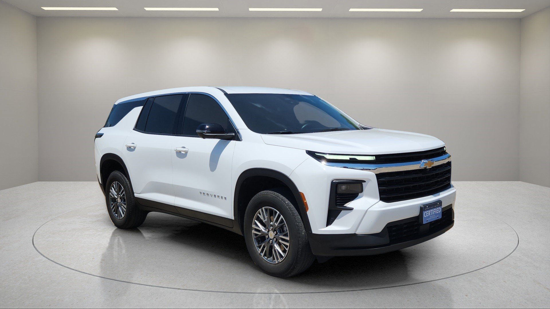Certified 2024 Chevrolet Traverse LS image 1