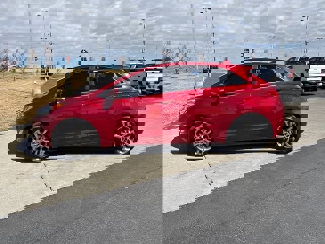 Used 2016 Hyundai Elantra GT w/ Option Group 02 image 6