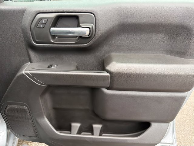 Used 2026 Chevrolet Silverado 1500 Custom Trail Boss w/ LPO, Dark Essentials Package AWD/4WD image 22