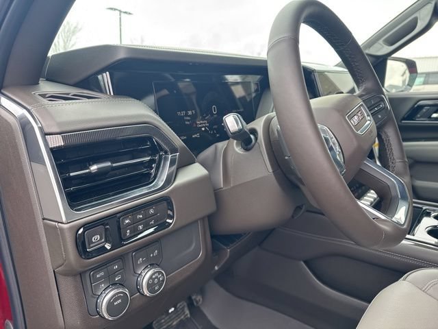 New 2026 GMC Yukon XL Elevation w/ LPO, Floor Liner Package AWD/4WD image 14