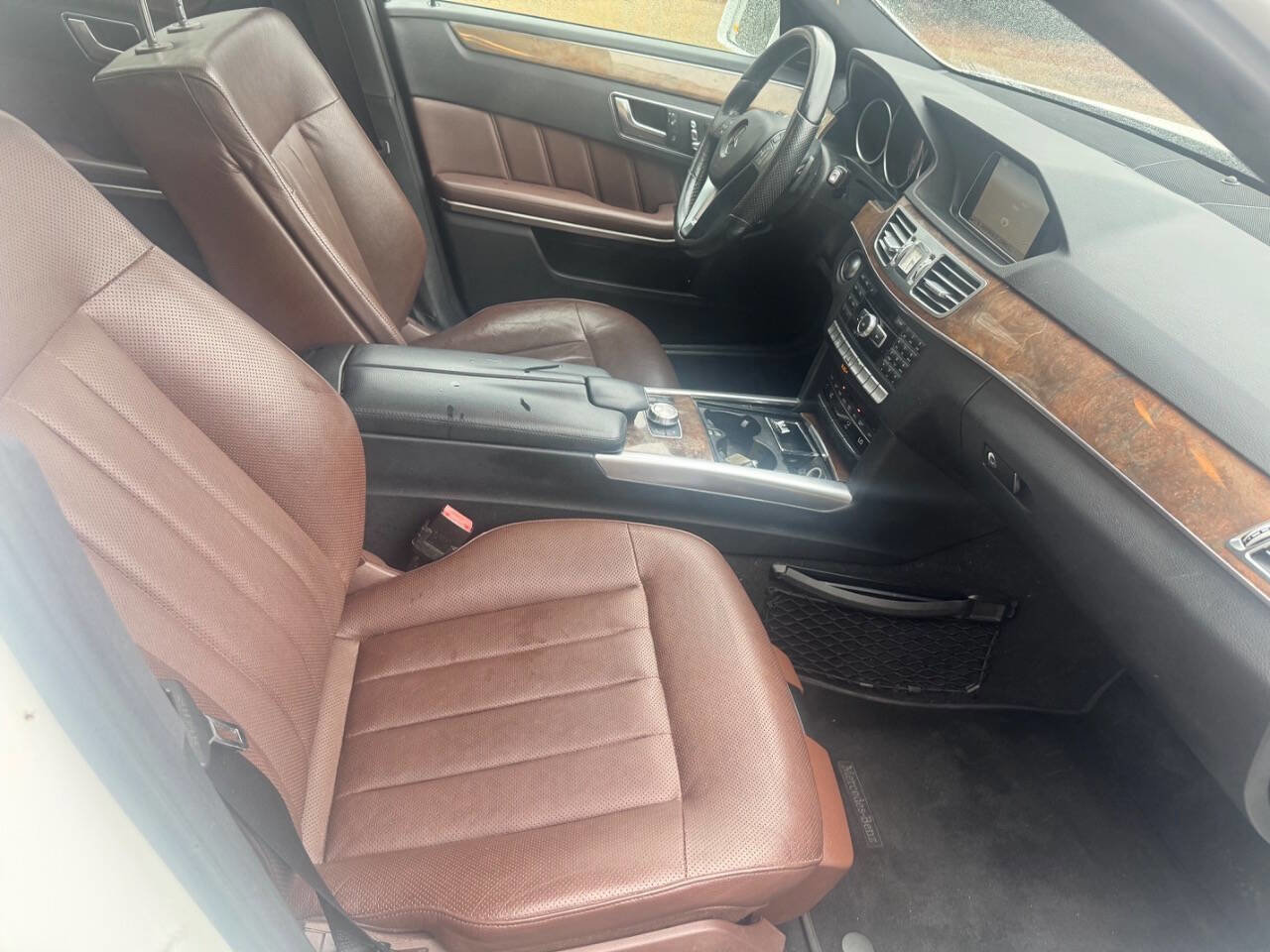 Used 2015 Mercedes-Benz E 350 E 350 4MATIC AWD 4dr Sedan w/ Premium 1 Package image 8