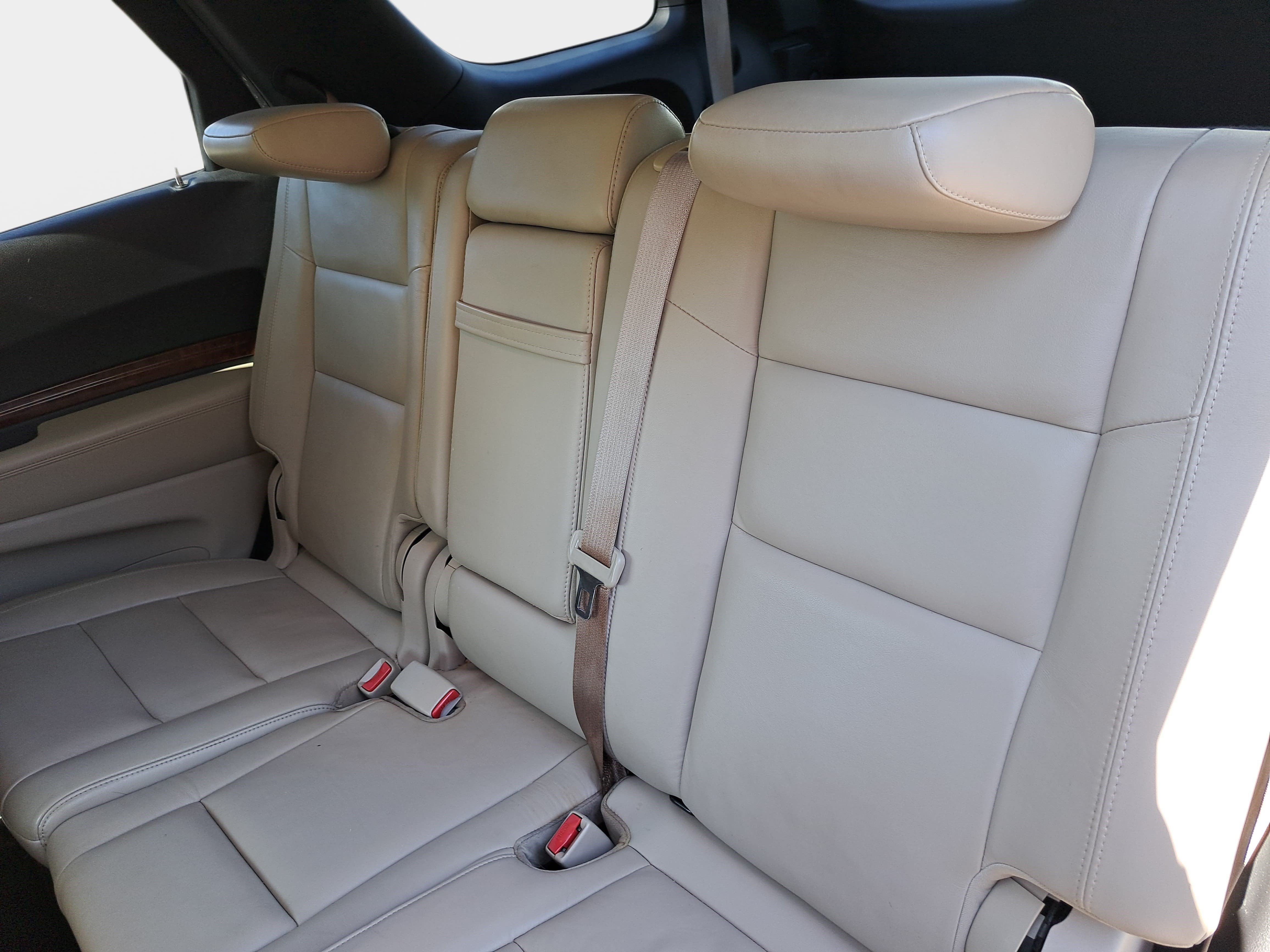 Used 2015 Dodge Durango Limited w/ Nav & Power Liftgate Group RWD image 14