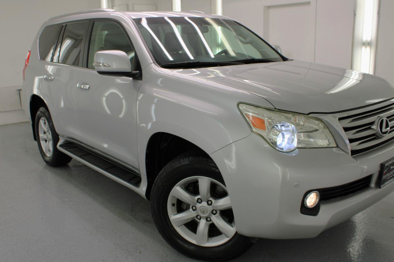 Used 2011 Lexus GX 460 w/ Comfort Plus Pkg AWD/4WD image 14