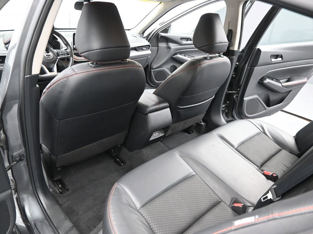 Used 2024 Nissan Altima 2.5 SR image 15