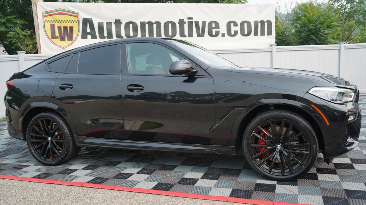 Used 2021 BMW X6 M50i w/ Executive Package AWD/4WD image 4
