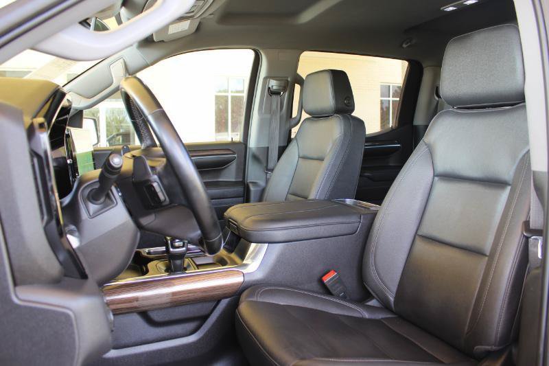 Used 2023 Chevrolet Silverado 1500 LT Trail Boss w/ Convenience Package II AWD/4WD image 38