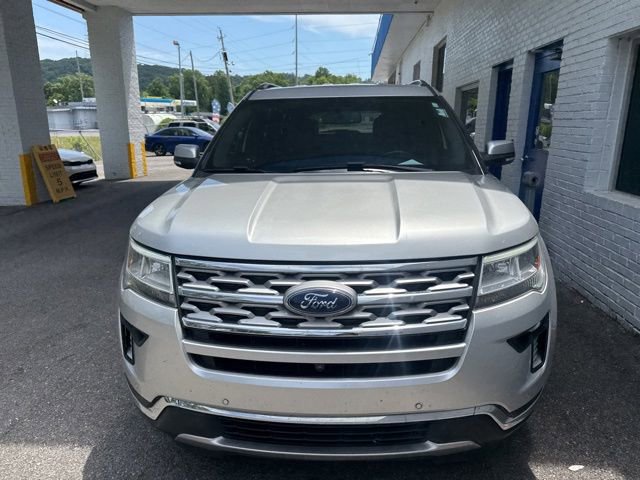 Used 2018 Ford Explorer Limited FWD image 2