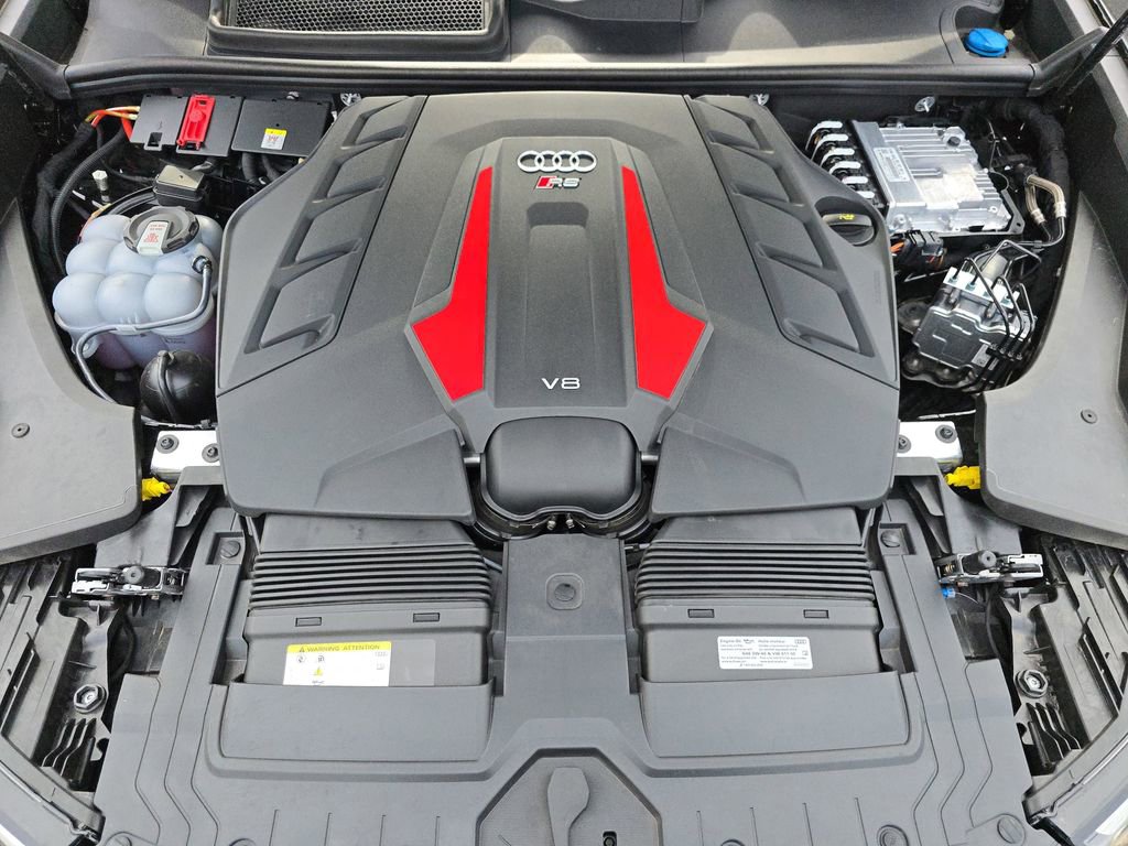 Certified 2025 Audi RS Q8 performance image 36