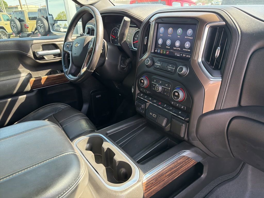 Used 2023 Chevrolet Silverado 3500 High Country image 36